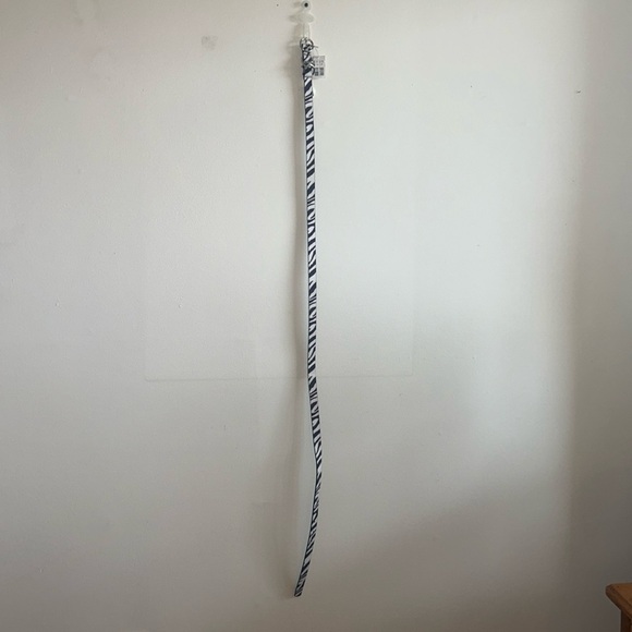 Zebra print skinny belt - Picture 1 of 3